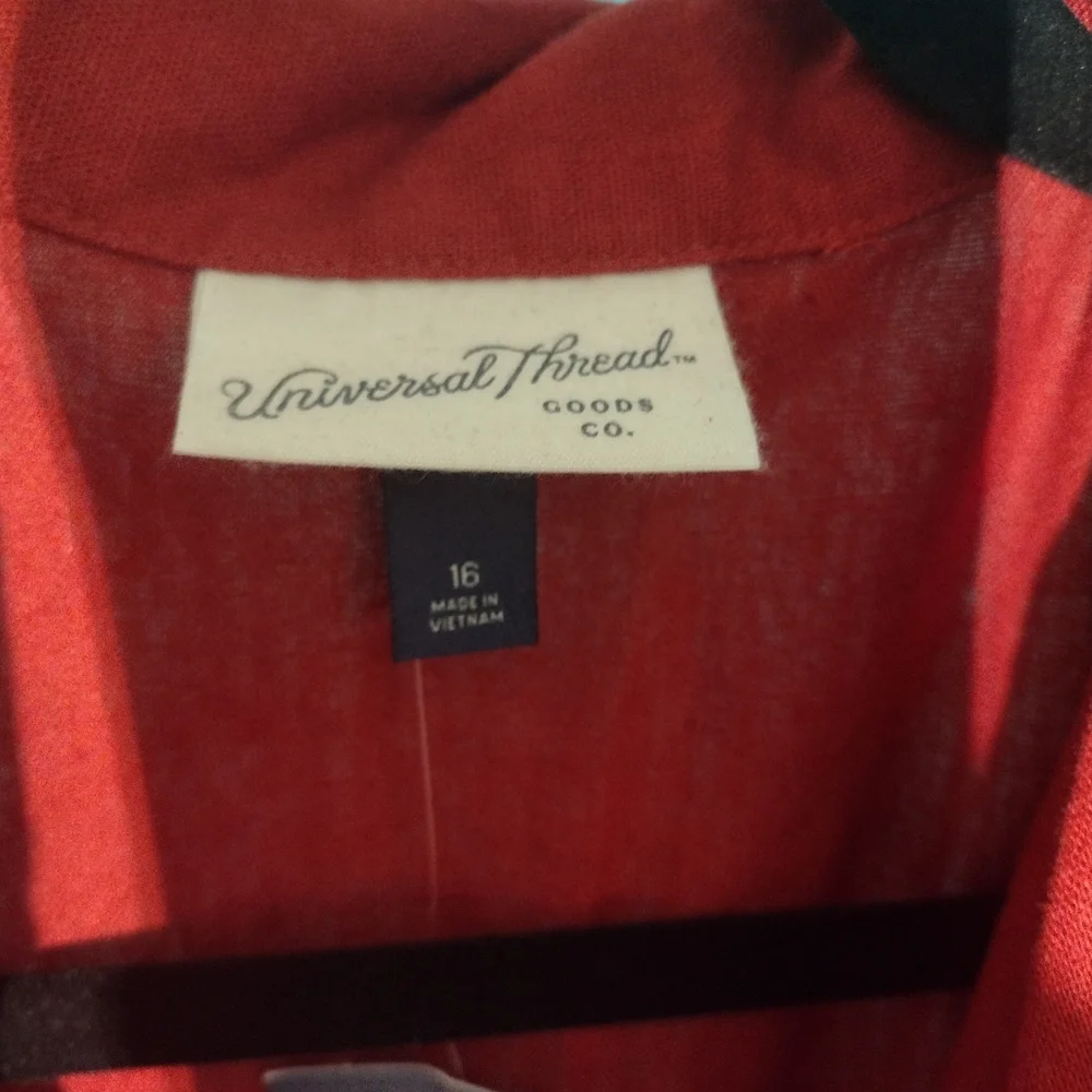 Universal Thread Red Garment - Picture 3 of 6